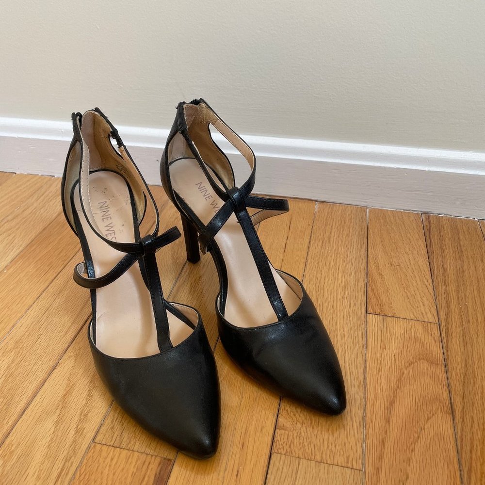 Nine West Black Strappy Heels (Size 6)